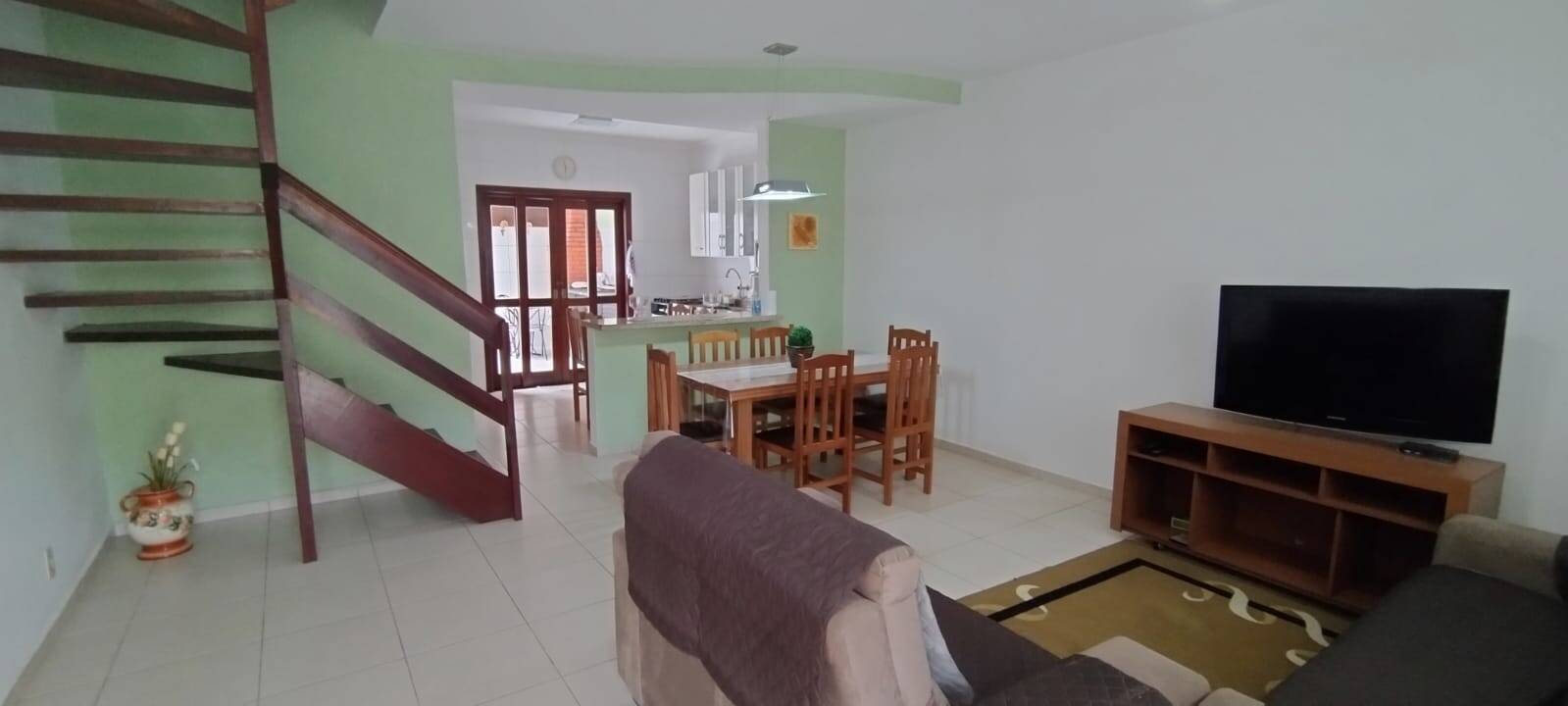 VILLAGIO - Seu novo lar na Praia da Enseada, em Bertioga!